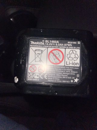 2 Batería Makita 14.4V 3.0Ah nuevas y originales