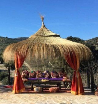 Pérgola de madera y tela a medida