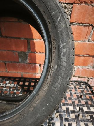 Neumático Michelin 225/50 R18
