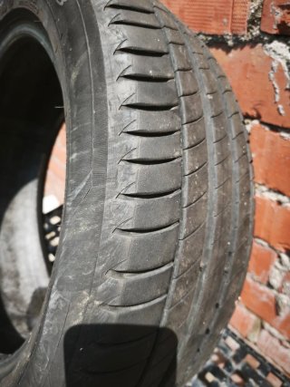 Neumático Michelin 225/50 R18