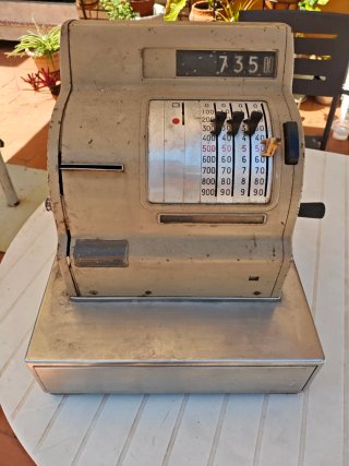 Caja registradora antigua Hugin Kassaregister AB