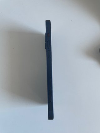 iPhone 12 Blu