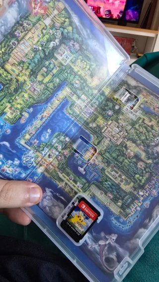 Pokemon Let's Go Pikachu Switch