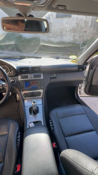 Mercedes-Benz Clase C 2005