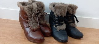Botines negros con cordones y pelo