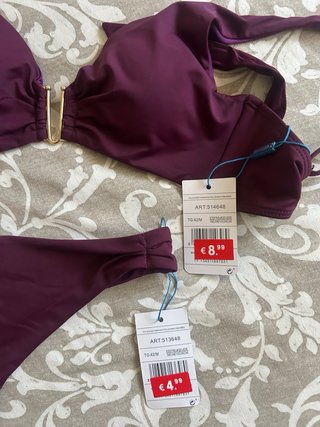 Bikini morado nuevo sin estrenar