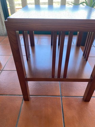 Mesa Auxiliar de Madera Marrón