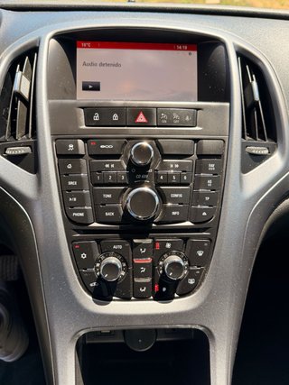Opel Astra 2016