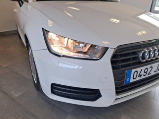 Audi A1 Sportback 1.4 TDI 90CV Attracted