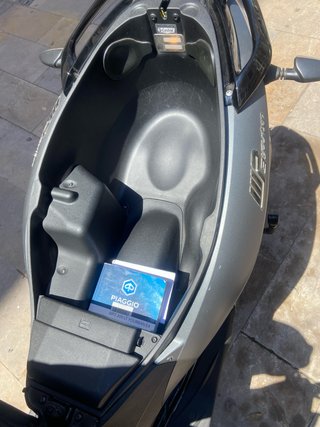 Piaggio MP3 Yourban 300 gris