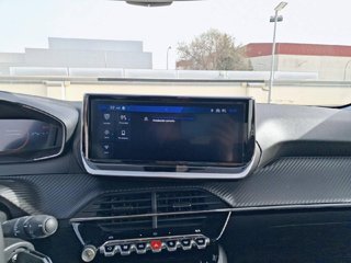 Peugeot 208 Allure HYBRID 110 eDCS6