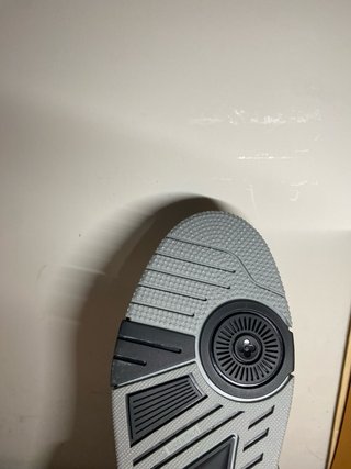 Louis Vuitton Skate Grigie taglia 43