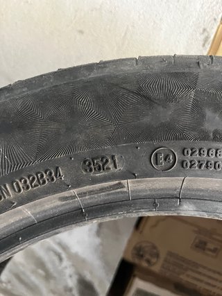 Neumáticos Continental PremiumContact 6 205/55 R17