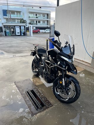 Zontes T350 2.500km, como nueva.