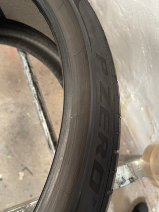 2x 285/30 ZR22 101Y Pirelli Pzero