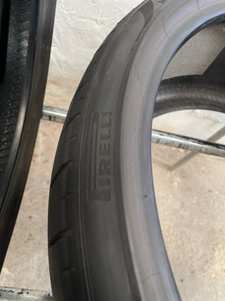 2x 285/30 ZR22 101Y Pirelli Pzero