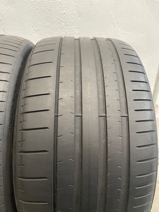 2x 285/30 ZR22 101Y Pirelli Pzero
