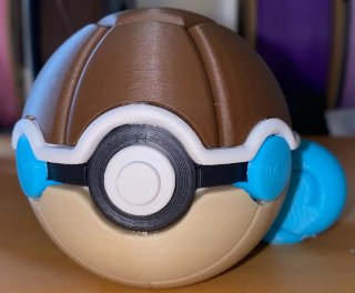 Poké Ball Squirtle impreso 3D