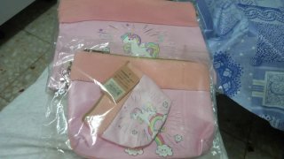 Set de 2 neceseres/bolsos unicornio y monedero