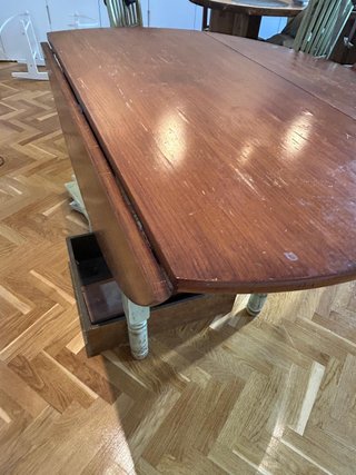 Mesa redonda madera maciza hecha en Italia