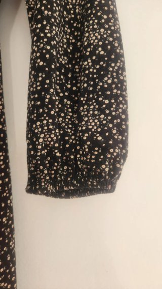 Vestido negro estampado flores