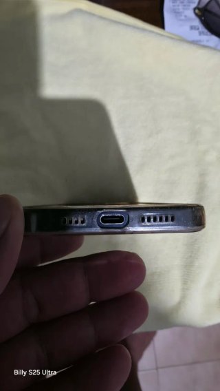 iPhone 15 Pro Max como nuevo