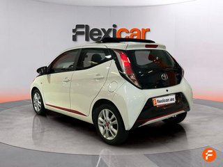 Toyota Aygo 1.0 70 x-wave