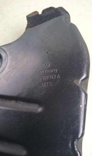 Tapa distribución audi 045109147 a3 2.0 tdi 94246