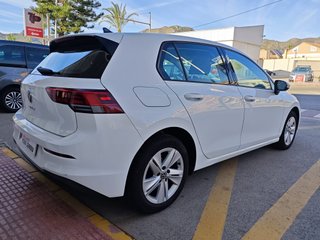 Volkswagen Golf 2021
