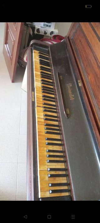 Piano antiguo Boisselot