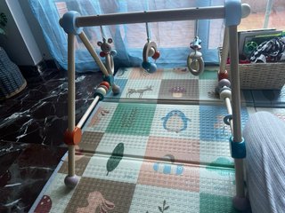 Gimnasio Montessori in legno per neonati con scatola originale