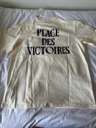 camiseta jaquemus y camiseta ami