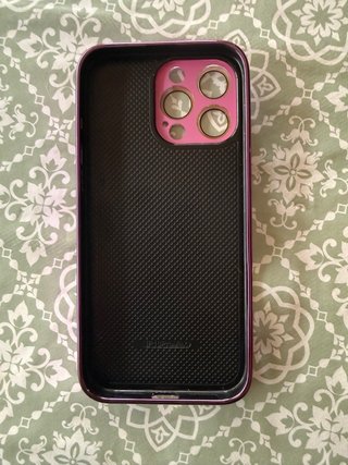 Funda iPhone 16 Pro Max Monstruos Divertidos Todas