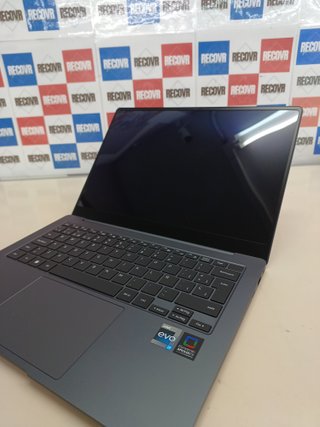 Portatile 14" i7 16GB 512GB OLED Samsung Galaxy Book3 Pro