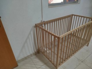 Culla in legno IKEA marrone
