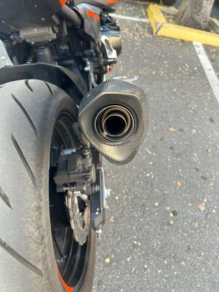 Escape Akrapovic Carbono Kawasaki Z800e