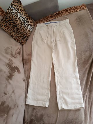 Pantaloni uomo beige gamba larga