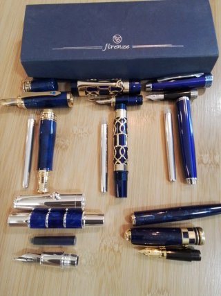 Confezione da 5 penne stilografiche blu