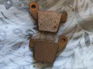Pastillas Freno originales Trasera Honda CRF