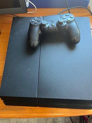 PS4 + controller PS4