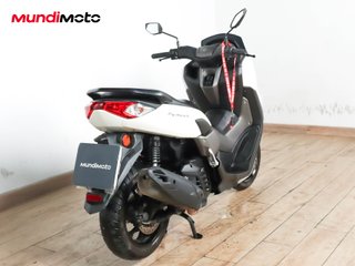YAMAHA NMAX