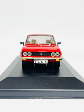 Seat 124 Sport 1971 escala 1/43