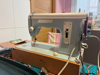 Máquina de coser Sigma Modelo N