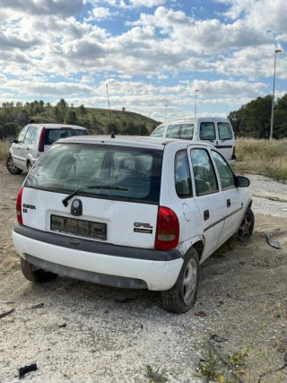 Despiece Opel Corsa B 1.7