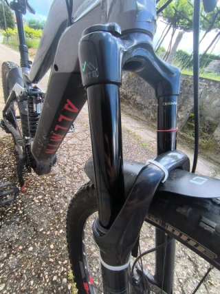 Rock Shox Yari Horquilla 27,5 29 ebike