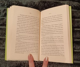 Libro Kontu-jaten de Arantxa Iturbe (EUS)