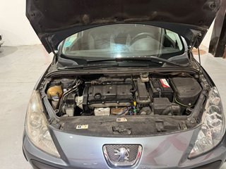 Peugeot 307 5p XS+ 1.6 16v