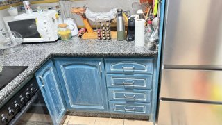 Mueble de cocina roble azul