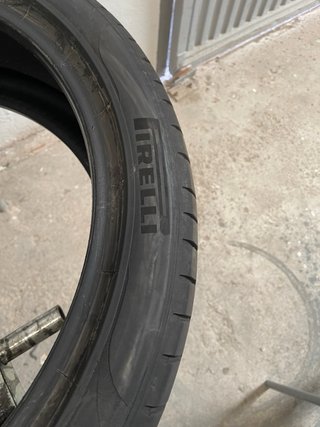 2x 255/40 R21 102V Pirelli Pzero PZ4
