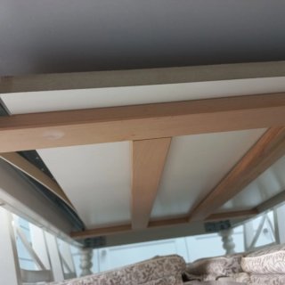 Mesa extensible blanca con 6 sillas